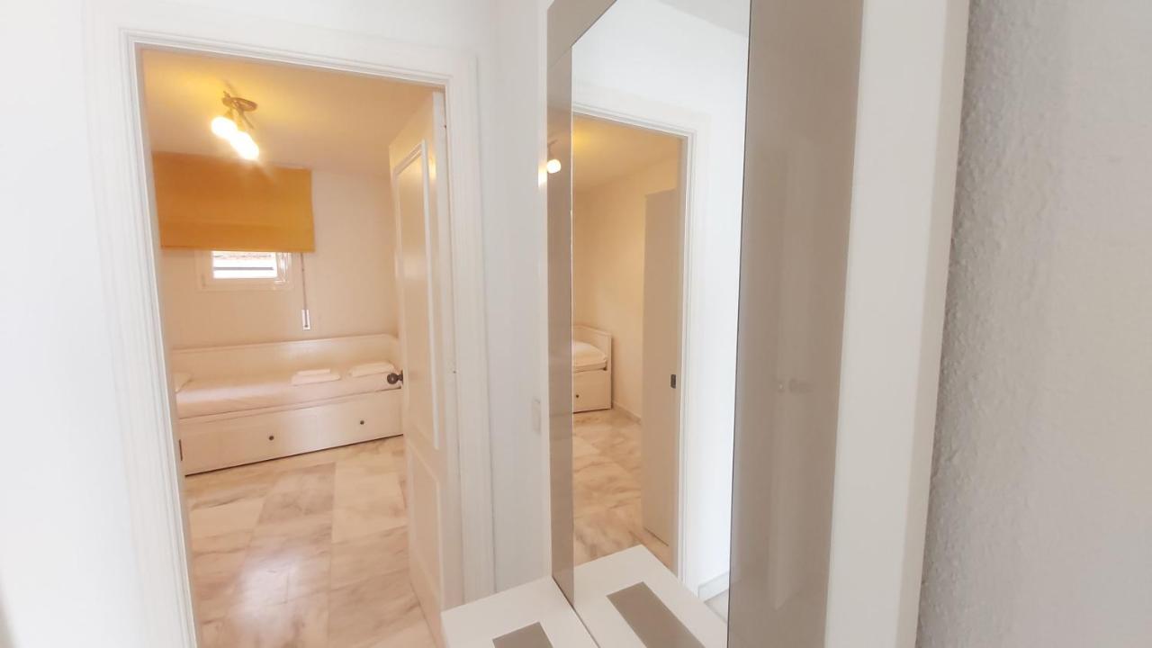 Del Parque Flats Meseta Swimmingpool Leilighet Torremolinos Eksteriør bilde