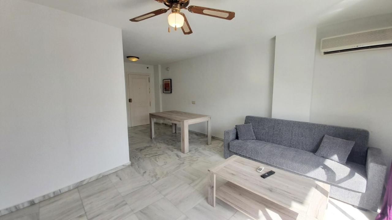 Del Parque Flats Meseta Swimmingpool Leilighet Torremolinos Eksteriør bilde