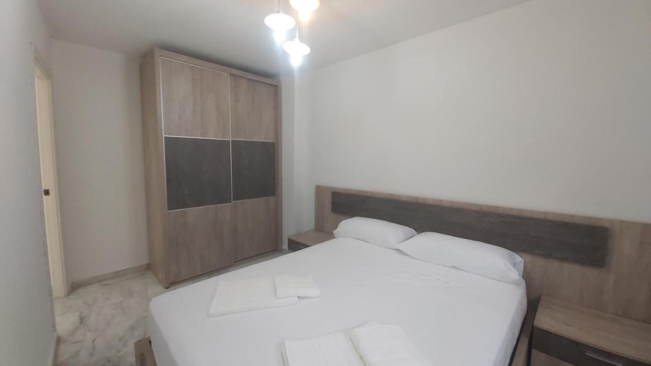 Del Parque Flats Meseta Swimmingpool Leilighet Torremolinos Eksteriør bilde